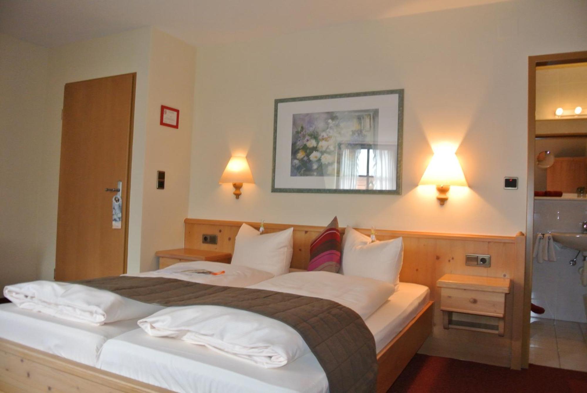 דטלבאך Akzent Hotel Am Bach מראה חיצוני תמונה