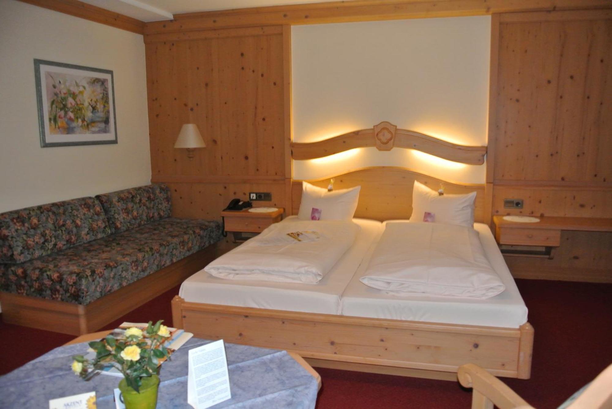 דטלבאך Akzent Hotel Am Bach מראה חיצוני תמונה