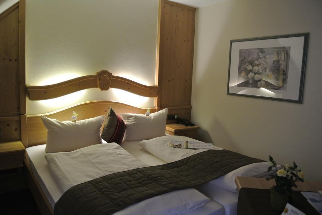 דטלבאך Akzent Hotel Am Bach מראה חיצוני תמונה
